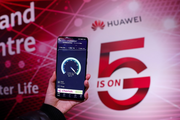 Huawei says will never sell smart devices business