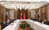Chinese, Russian FMs hold talks, reach strategic consensus 