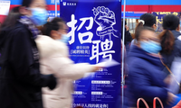 Interview: China shows employment vital to economic recovery, expert says