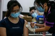 Additional batch of China's Sinovac vaccine arrives in Philippines 