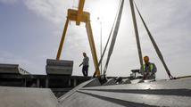 China's entrepreneurs, bankers more optimistic about macroeconomy: surveys 