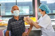 Over 1.88 bln doses of COVID-19 vaccines administered in China