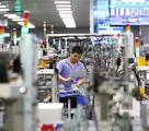 Economic Watch: China's manufacturing PMI edges down to 50.1 in August 