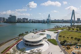 Across China: From tourist island to free trade port -- Hainan's transformation in the eyes of three Italians