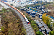 China-Europe freight train transports festive goods, anti-epidemic supplies to Poland