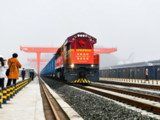 New cargo train links China's Inner Mongolia, Moscow