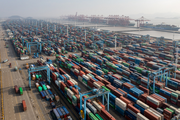 Shanghai port continues to rank first in container throughput worldwide