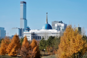 Chinese, Russian FMs hold phone call on bilateral ties, situation in Kazakhstan