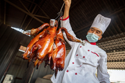 Feature: Overseas athletes in food frenzy at Beijing Winter Olympics