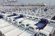 China's commercial vehicle production, sales soar in March