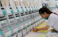 China's garment industry posts revenue growth