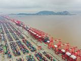 Shanghai Port sees container throughput recover