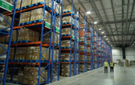 China's warehouse storage sector contracts in April
