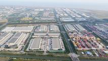 Shanghai FTZ's Lingang new area welcomes first foreign bank