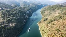 China's waterway freight volume up 4.2 pct in first 4 months