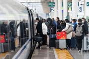 China's passenger transport shrinks in Q1