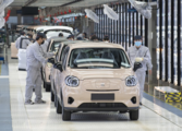 China's industrial profits see narrowed decline in May