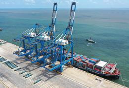 Sea-rail intermodal container terminal launched in China's Guangxi 