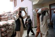 Chinese firm donates food aid to Afghan quake victims 