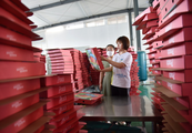 China's express delivery volume up 3.3 pct in Jan-May