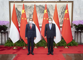 Chinese premier meets Indonesian president to discuss bilateral ties