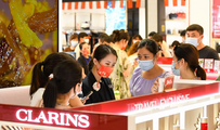 Economic Watch: Duty-free shopping spurs consumption growth in China