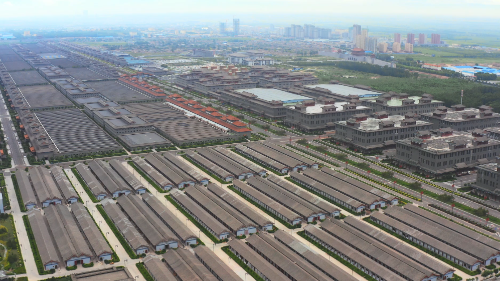 Close look at Fenjiu marvel in workshop - Xinhua Silk Road