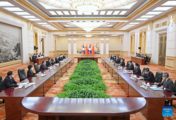 Chinese premier meets with Lao president