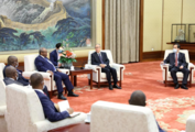 Senior Chinese legislator meets delegation of Congolese Party of Labour 