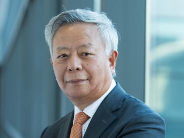 金立群连任亚投行行长