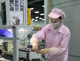 Chip, battery become new focus of core technology competition in China's automobile industry
