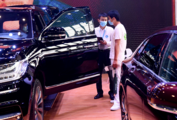 Chinese market becomes main engine of global automotive industry, report 