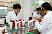 China's top liquor brand Moutai posts solid growth in 2020