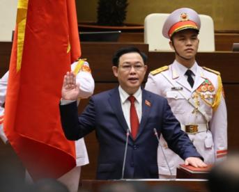 越南国会选举王庭惠为国会主席