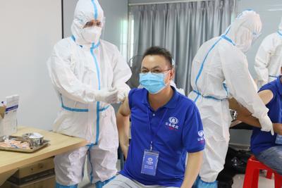 “春苗行动”为暹粒新国际机场项目撑起“安全伞”
