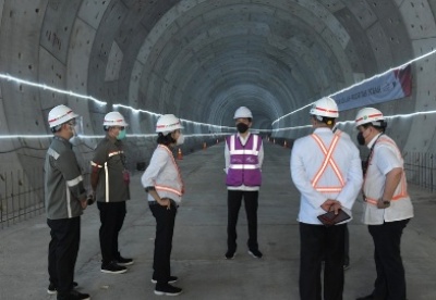 印尼总统佐科视察雅万高铁项目