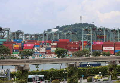 【见·闻】新加坡港口打造环环相扣生态系统
