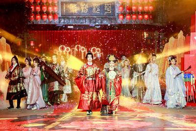 四川古镇上演“平乐酒肆” 只为唱响邛酒产区品牌