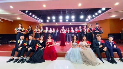 中比高校师生联袂举办庆祝建交50周年音乐会