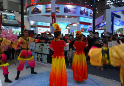 首届中国（武汉）文化旅游博览会 新疆这样“圈粉”