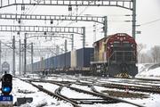​Postal freight train boosts cross-border e-commerce business between Urumqi, Almaty