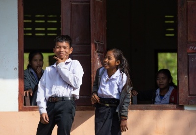 通讯：中企在老挝援建学校善尽社会责任