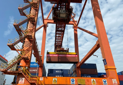 “丝路海运”紧抓RCEP机遇创良机 厦门港开通新年首条新航线