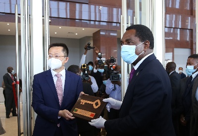 中国援赞比亚国际会议中心项目竣工移交