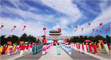 Yungang culture-themed tourism season starts in N. China's Datong on Mon.