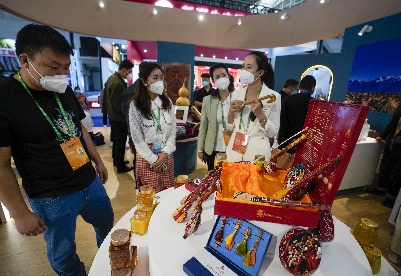 第七届中国－亚欧博览会携多项合作成果落幕