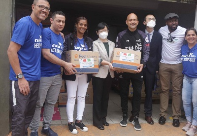 中国驻圣保罗总领馆向巴西贫民窟项目捐赠食品