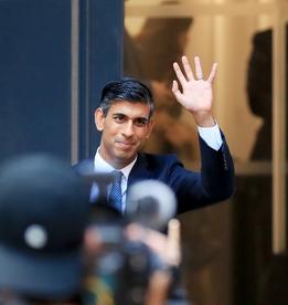 苏纳克将接任英国首相