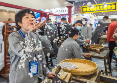 江西樟树：中药炮制  匠心传承