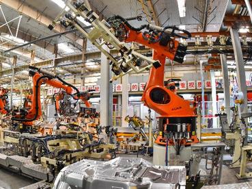 前10个月全国规模以上工业企业营业收入同比增长7.6%